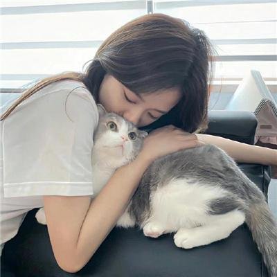 灵欲相通姊妹花